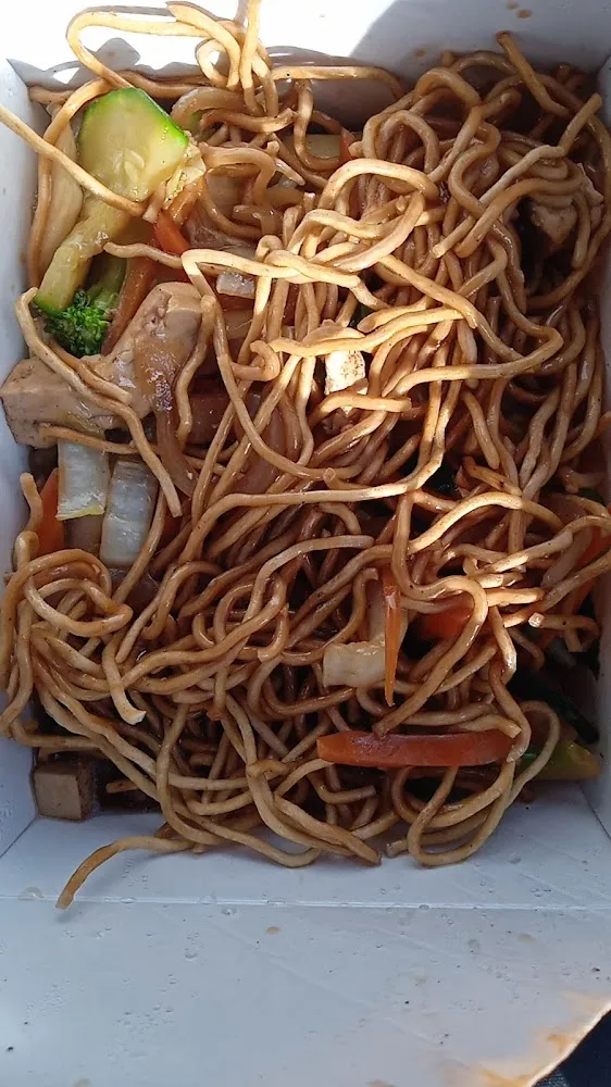 Nouilles Croustillantes Au Tofu